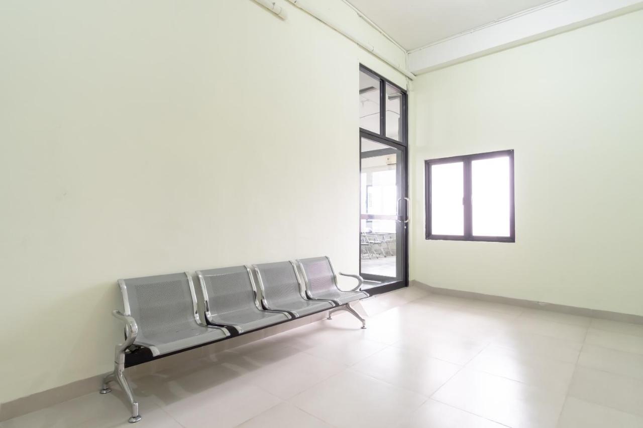 Oyo 1940 Cendana Homestay Syariah Medan Exterior photo